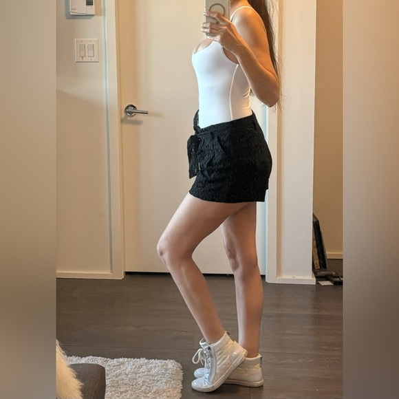 Lace paper bag short - Picture 3 of 3